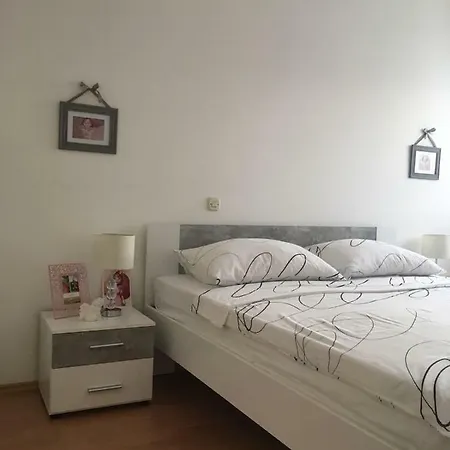 Apartman Lana 公寓