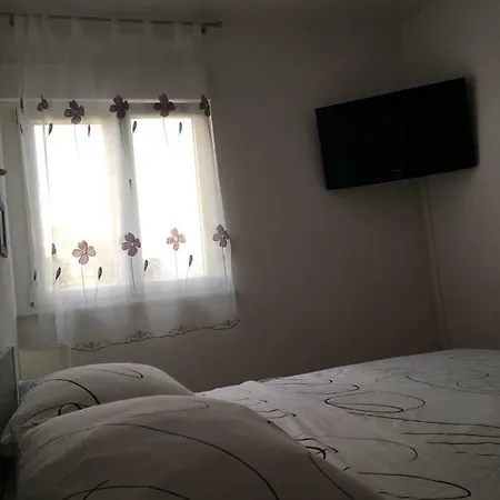 Apartman Lana